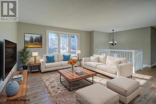 630 King Street W, Gananoque (821 - Gananoque), ON - Indoor Photo Showing Living Room