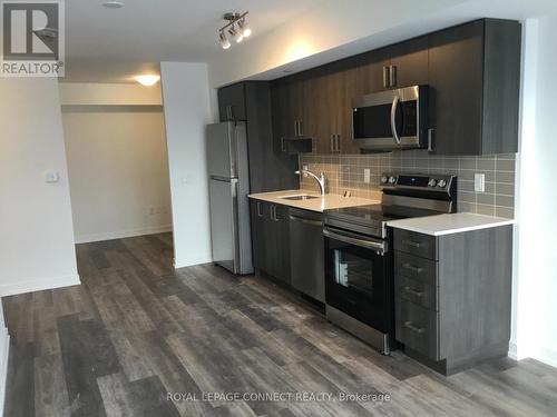 615 - 1480 Bayly Street, Pickering, ON - Indoor Photo Showing Kitchen