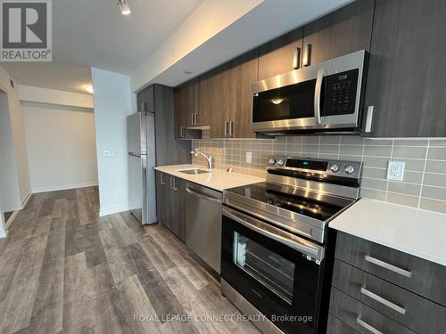 615 - 1480 Bayly Street, Pickering, ON - Indoor Photo Showing Kitchen With Stainless Steel Kitchen