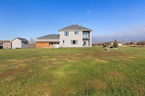 14 Sterling Drive, Mitchell, MB - Outdoor