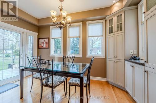 1 Dunsford Court, Kawartha Lakes (Lindsay), ON - Indoor Photo Showing Dining Room