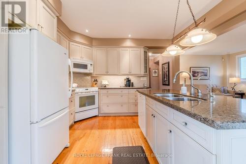 1 Dunsford Court, Kawartha Lakes (Lindsay), ON - Indoor Photo Showing Kitchen With Double Sink