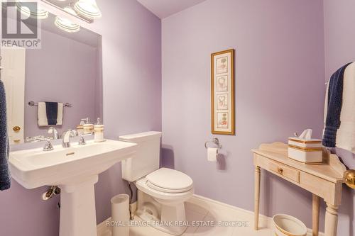 1 Dunsford Court, Kawartha Lakes (Lindsay), ON - Indoor Photo Showing Bathroom