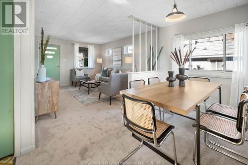 3803 Connaught Avenue, Windsor, ON - Indoor Photo Showing Dining Room