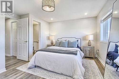 33 Goodwin Drive, Barrie, ON - Indoor Photo Showing Bedroom