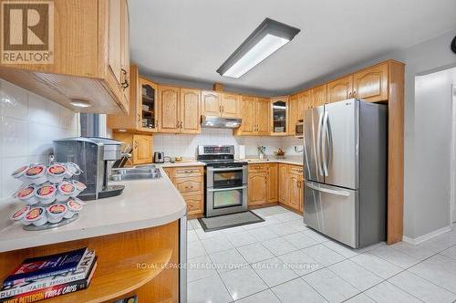 13 Mckee Drive, Caledon, ON - Indoor Photo Showing Kitchen With Double Sink