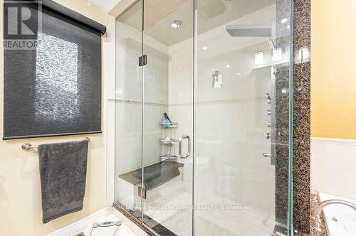 13 Mckee Drive, Caledon, ON - Indoor Photo Showing Bathroom