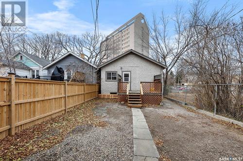 2109 Winnipeg Street, Regina, SK - Outdoor