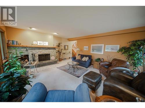 3023 Westside Road, Moyie, BC - Indoor Photo Showing Living Room With Fireplace