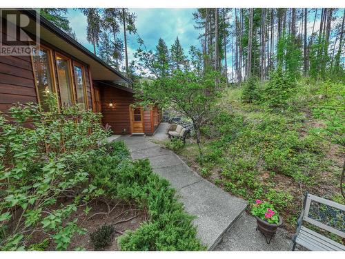 3023 Westside Road, Moyie, BC - Outdoor