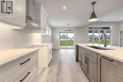 3927 Arie Court, Plympton-Wyoming, ON - Indoor Photo Showing Kitchen With Double Sink