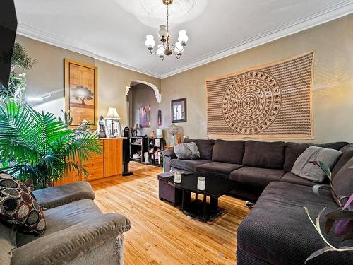 Salon - 3702  - 3706 Rue Adam, Montréal (Mercier/Hochelaga-Maisonneuve), QC - Indoor Photo Showing Living Room