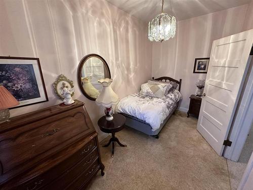 216 Atlantic Avenue, Thunder Bay, ON - Indoor Photo Showing Bedroom