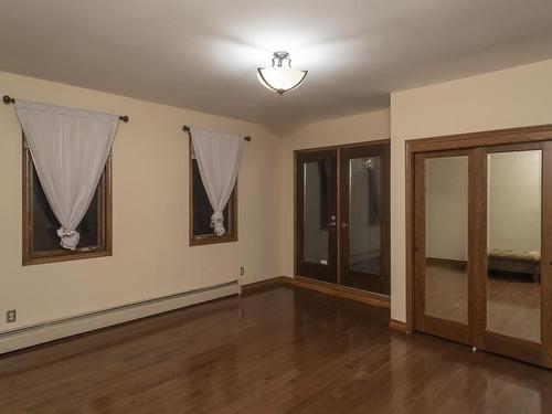 114 Richmond Rd, Thunder Bay, ON - Indoor Photo Showing Other Room