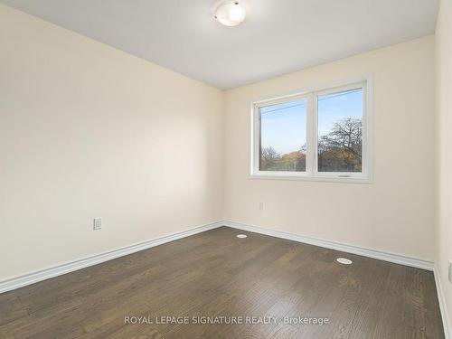 7B Clintwood Gate, Toronto, ON - Indoor Photo Showing Other Room