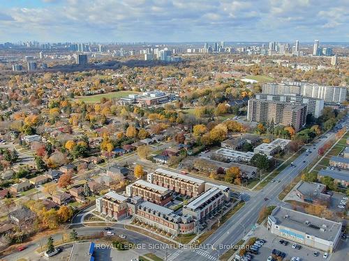 7B Clintwood Gate, Toronto, ON - Outdoor With View