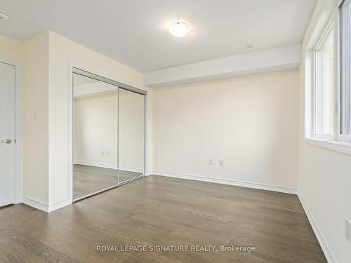 7B Clintwood Gate, Toronto, ON - Indoor Photo Showing Other Room