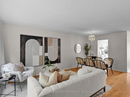 40 Thorny Vine Way, Toronto, ON - Indoor Photo Showing Living Room