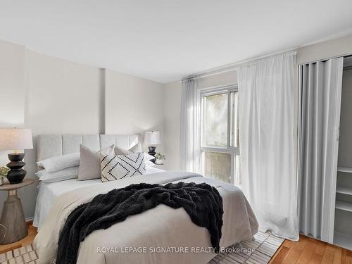 40 Thorny Vine Way, Toronto, ON - Indoor Photo Showing Bedroom