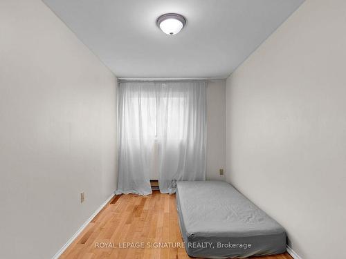 40 Thorny Vine Way, Toronto, ON - Indoor Photo Showing Other Room