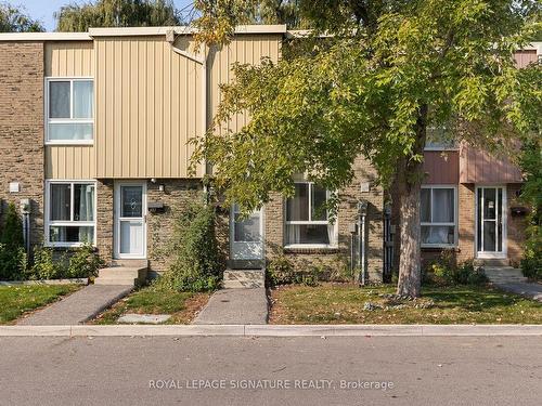 40 Thorny Vine Way, Toronto, ON - Outdoor With Facade