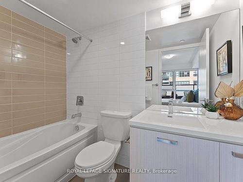 305-125 Redpath Ave, Toronto, ON - Indoor Photo Showing Bathroom