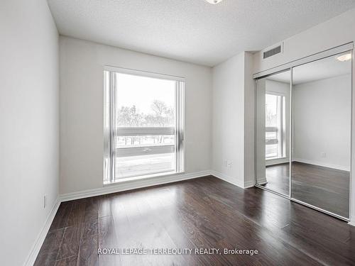 104-2035 Sheppard Ave E, Toronto, ON - Indoor Photo Showing Other Room