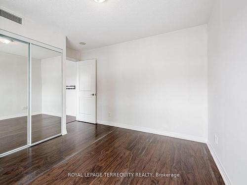 104-2035 Sheppard Ave E, Toronto, ON - Indoor Photo Showing Other Room