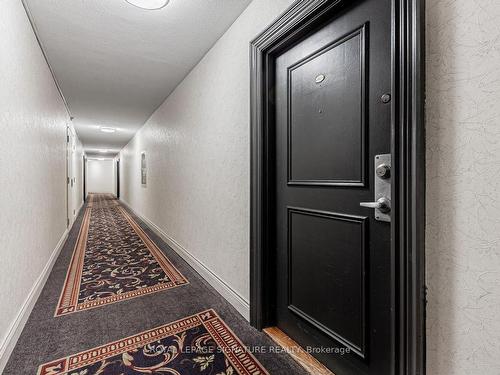 1507-60 Pavane Linkway, Toronto, ON - Indoor Photo Showing Other Room