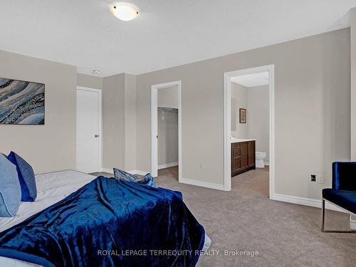 61 Jack Potts Way, Clarington, ON - Indoor Photo Showing Bedroom