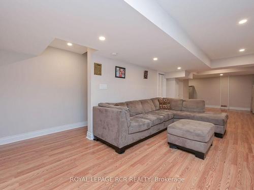 Lower-62 Ferris Lane, New Tecumseth, ON - Indoor