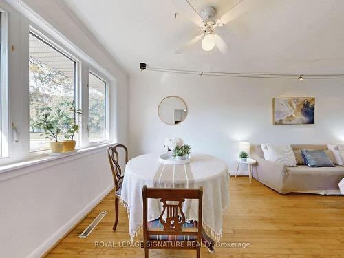 420 St Augustine Dr, Oakville, ON - Indoor Photo Showing Dining Room