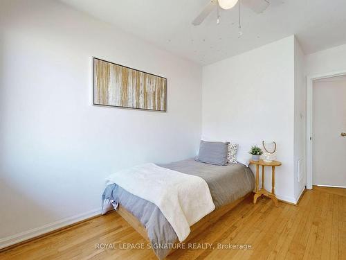 420 St Augustine Dr, Oakville, ON - Indoor Photo Showing Bedroom