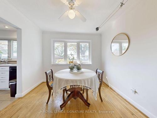 420 St Augustine Dr, Oakville, ON - Indoor Photo Showing Dining Room