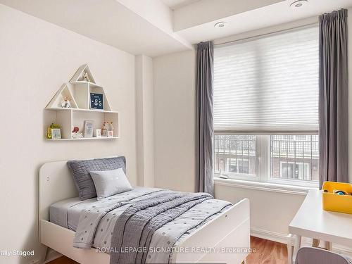 1102-20 Laidlaw St, Toronto, ON - Indoor Photo Showing Bedroom