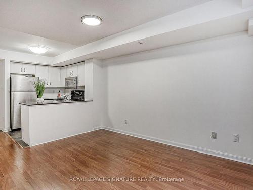 1102-20 Laidlaw St, Toronto, ON - Indoor Photo Showing Kitchen