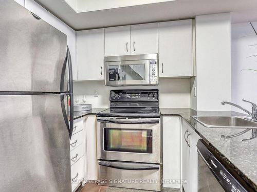 1102-20 Laidlaw St, Toronto, ON - Indoor Photo Showing Kitchen