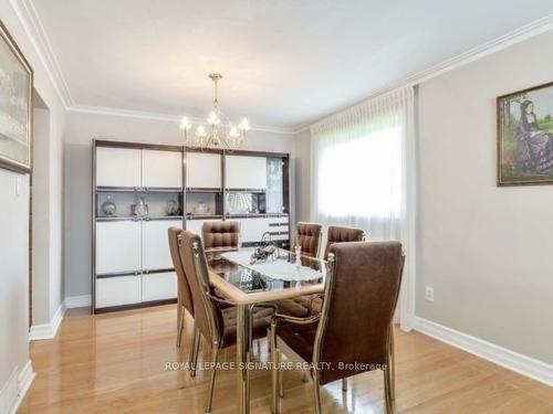 3237 Grassfire Cres, Mississauga, ON - Indoor Photo Showing Dining Room