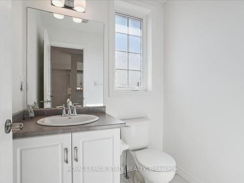 21 White Star Lane, Grimsby, ON - Indoor Photo Showing Bathroom