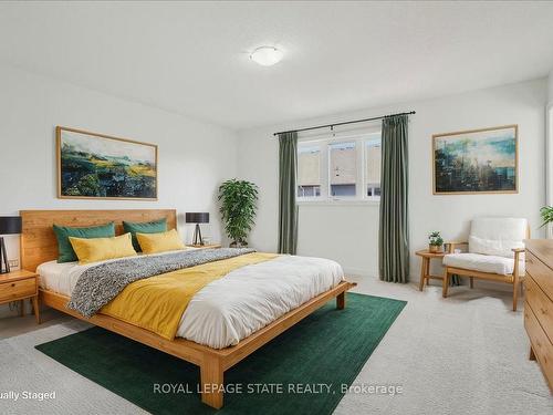 21 White Star Lane, Grimsby, ON - Indoor Photo Showing Bedroom