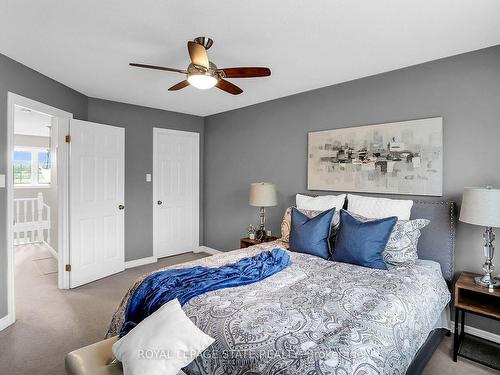 4104 Ashby Dr, Lincoln, ON - Indoor Photo Showing Bedroom