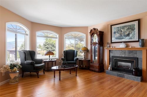 2143 Pleasant Dale Road, Blind Bay, BC - Indoor Photo Showing Living Room With Fireplace