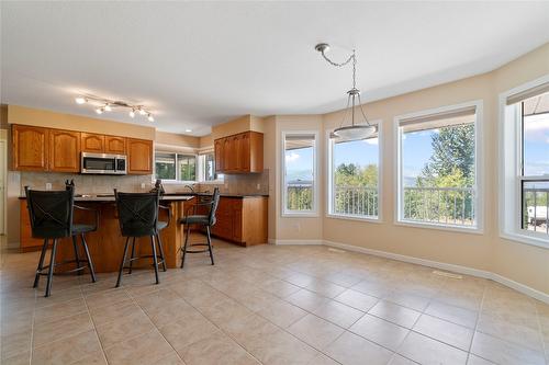 2143 Pleasant Dale Road, Blind Bay, BC - Indoor