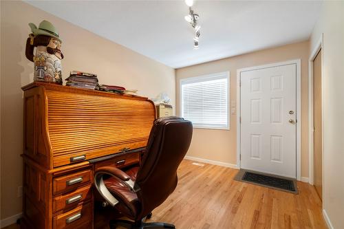 2143 Pleasant Dale Road, Blind Bay, BC - Indoor Photo Showing Office