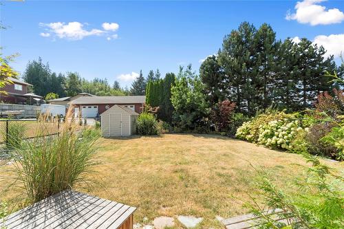 2143 Pleasant Dale Road, Blind Bay, BC - Outdoor