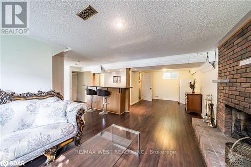 127 Weir Crescent, Toronto, ON - Indoor Photo Showing Other Room With Fireplace