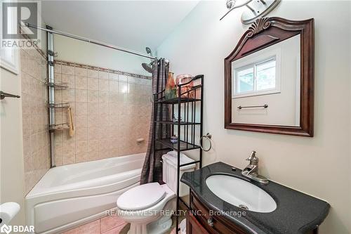 127 Weir Crescent, Toronto, ON - Indoor Photo Showing Bathroom