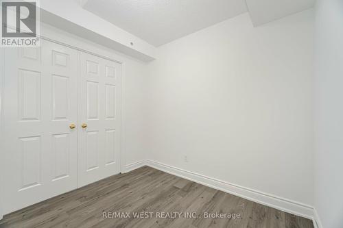 2034 - 3043 Finch Avenue, Toronto, ON - Indoor Photo Showing Other Room