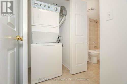 2034 - 3043 Finch Avenue, Toronto, ON - Indoor Photo Showing Laundry Room