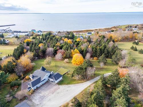 42 Saulnier Road, Meteghan River, NS 